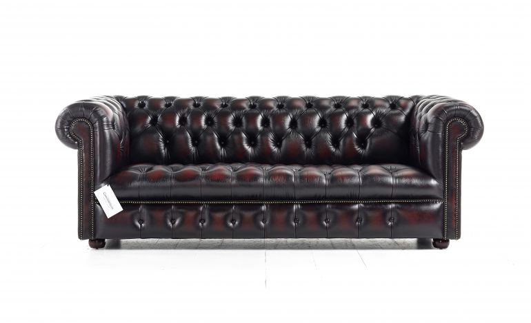 Классический кожаный диван Chesterfield